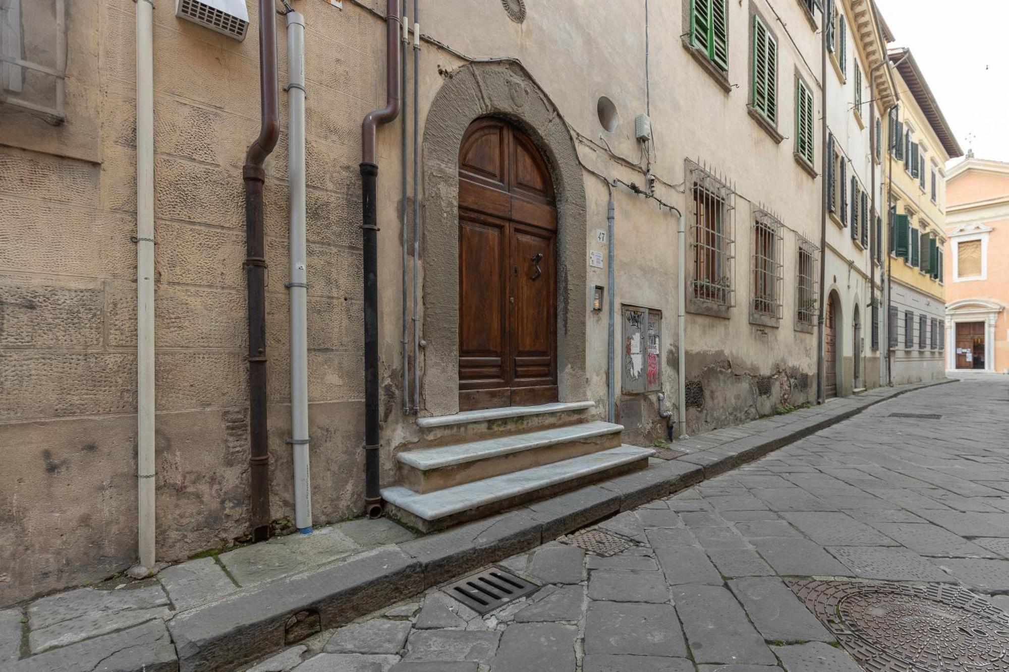 Piazza Dei Cavalieri Confortable Apartment Pisa Exterior foto